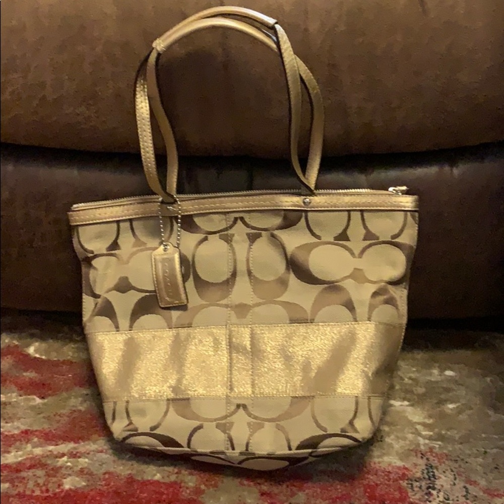 Coach purse